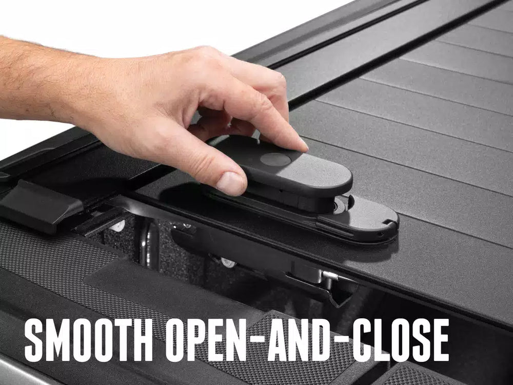 RetraxPRO XR Manual Retractable Tonneau Cover w/ T-Slot Rails T-80731