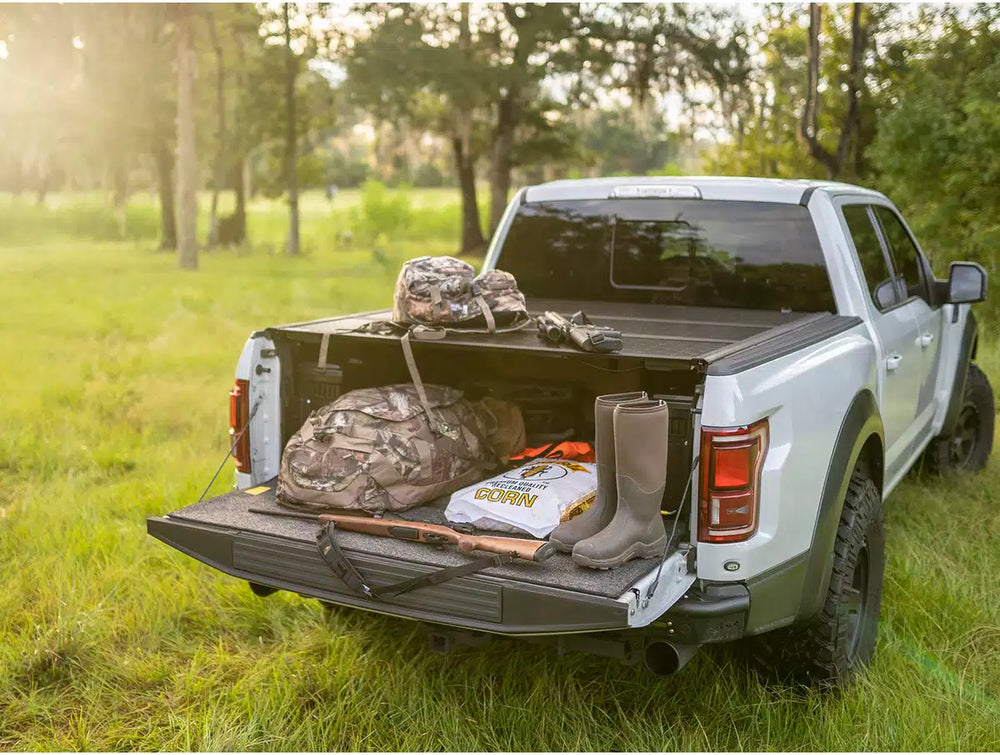 Gator EFX Hard Folding Tonneau Cover