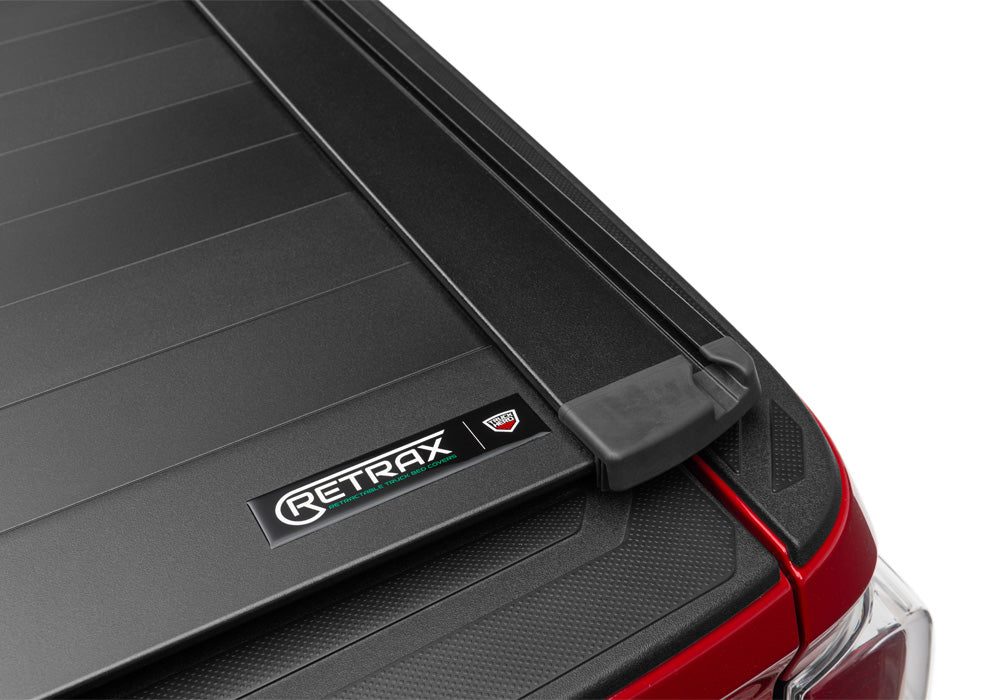 RetraxPRO XR Tonneau Cover 2018 tundra - T-80831