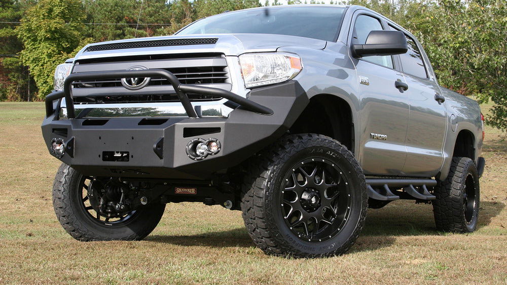 Premium Front Bumper Toyota / Tundra