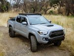 TOYOTA TACOMA (2005-CURRENT) SLIMLINE II ROOF RACK KIT / LOW PROFILE - KRTT005TBP