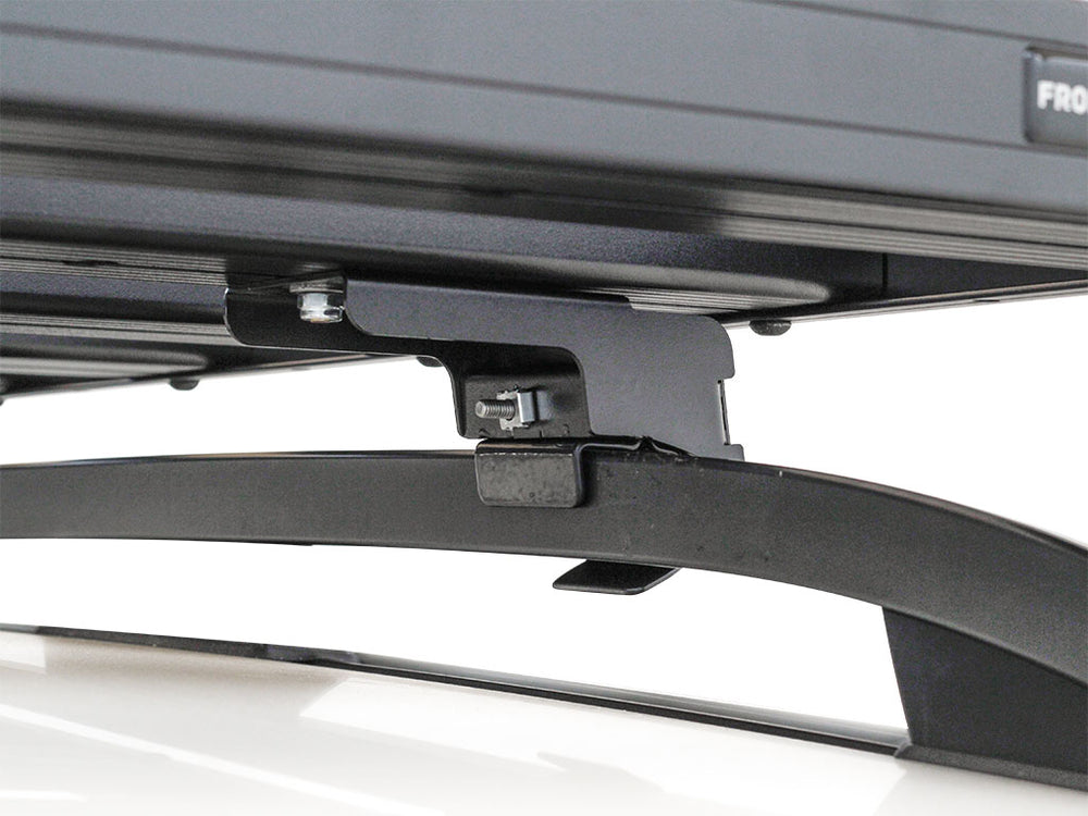 Mitsubishi Outlander 2 Gen (2007-2013) Slimline II Roof Rail Rack Kit - KRMO002T